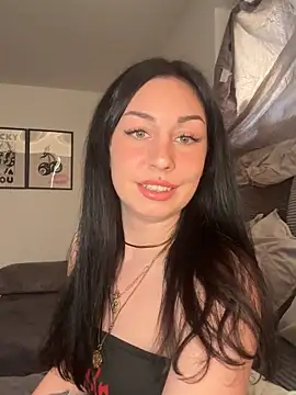 Snapshot of Estherjizz chatting on May 2026 03:20:02 PM Estherjizz online show from May 2026 03:20:02 PM