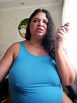 Snapshot of littleRikka chatting on September 2025 07:41:01 AM littleRikka online show from September 2025 07:41:01 AM