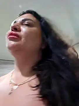 Snapshot of littleRikka chatting on September 2025 07:24:02 PM littleRikka online show from September 2025 07:24:02 PM