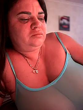 littleRikka online show from November 2025 10:53:02 PM