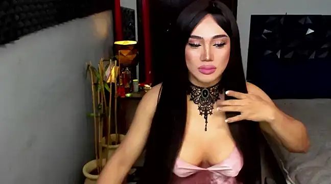 Snapshot of fancySHAINExxx chatting on January 2025 09:57:02 PM fancySHAINExxx online show from January 2025 09:57:02 PM