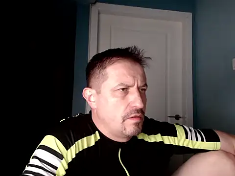 MisterFaithRO online show from April 2026 09:39:01 PM