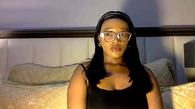 Snapshot of BOOTYBANGER24xx chatting on December 2024 12:55:02 AM BOOTYBANGER24xx online show from December 2024 12:55:02 AM