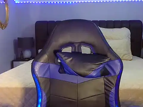 Snapshot of BOOTYBANGER24xx chatting on September 2025 06:46:02 AM BOOTYBANGER24xx online show from September 2025 06:46:02 AM