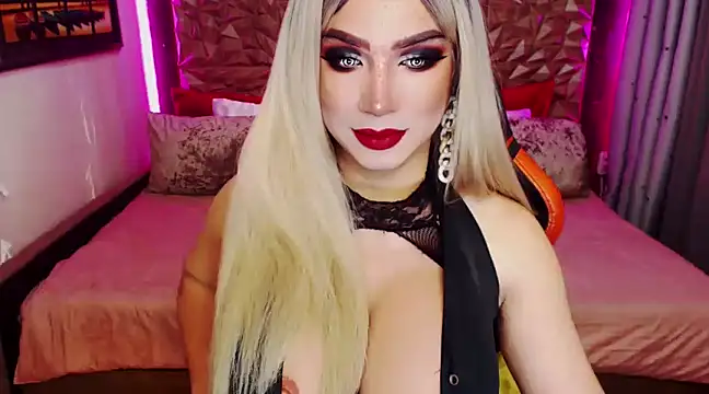 Snapshot of HugeCockDominantXxX chatting on December 2024 03:33:02 PM HugeCockDominantXxX online show from December 2024 03:33:02 PM