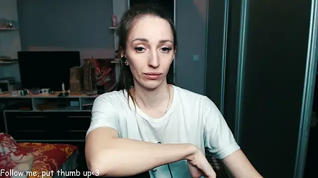 Natalimeowks online show from January 2025 03:35:02 PM