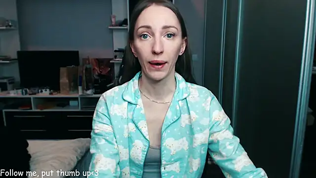 Natalimeowks online show from February 2025 07:15:01 AM