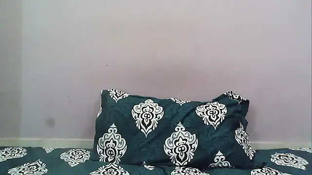 Snapshot of HotyRose chatting on November 2025 03:36:02 PM HotyRose online show from November 2025 03:36:02 PM