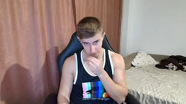 Todhorny9873 online show from January 2025 07:54:01 AM