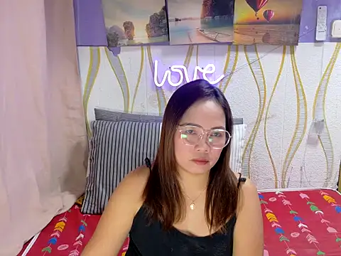 BURBERRY69 online show from March 2026 10:53:01 AM