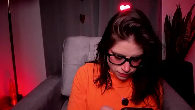 Snapshot of HazelKush chatting on February 2026 10:58:02 PM HazelKush online show from February 2026 10:58:02 PM