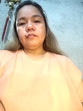 Snapshot of ambersmile chatting on February 2026 12:15:02 AM ambersmile online show from February 2026 12:15:02 AM