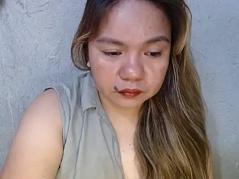 Snapshot of ambersmile chatting on February 2026 11:47:02 PM ambersmile online show from February 2026 11:47:02 PM