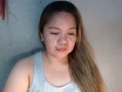 Snapshot of ambersmile chatting on February 2026 11:53:02 AM ambersmile online show from February 2026 11:53:02 AM