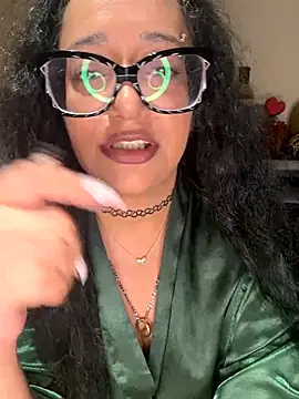 Snapshot of PichyPrettyPussy chatting on November 2025 01:10:02 PM PichyPrettyPussy online show from November 2025 01:10:02 PM