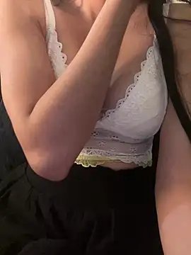 Cute crystal online show from December 2024 10:41:01 PM