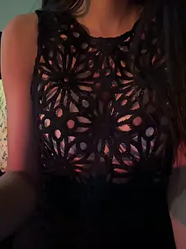 Snapshot of Cute_crystal chatting on February 2026 01:15:02 AM Cute crystal online show from February 2026 01:15:02 AM