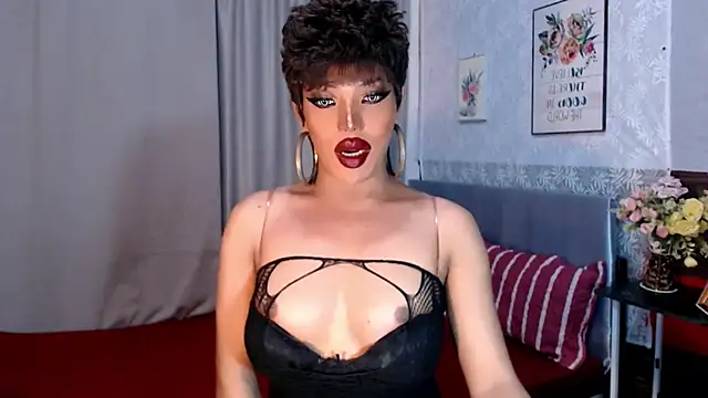 Snapshot of trixxielicious chatting on January 2025 12:37:02 AM trixxielicious online show from January 2025 12:37:02 AM