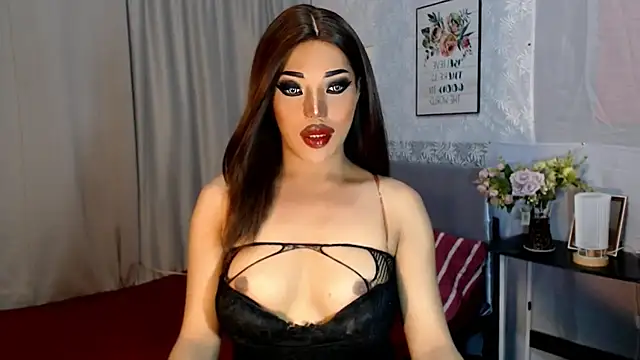 Snapshot of trixxielicious chatting on January 2025 12:52:02 PM trixxielicious online show from January 2025 12:52:02 PM