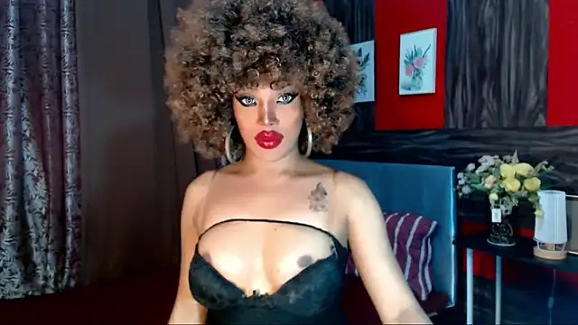 Snapshot of trixxielicious chatting on January 2025 08:01:02 PM trixxielicious online show from January 2025 08:01:02 PM