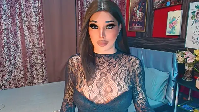 Snapshot of trixxielicious chatting on October 2025 02:19:01 PM trixxielicious online show from October 2025 02:19:01 PM