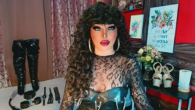 Snapshot of trixxielicious chatting on November 2025 11:46:01 AM trixxielicious online show from November 2025 11:46:01 AM