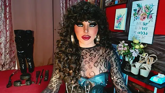 Snapshot of trixxielicious chatting on January 2026 02:21:01 PM trixxielicious online show from January 2026 02:21:01 PM