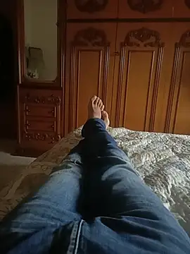 Bobby967 online show from December 2025 09:47:02 AM