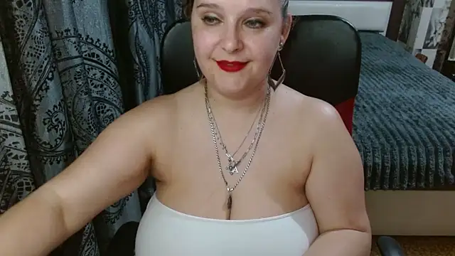 Snapshot of Boolochka chatting on June 2026 05:56:02 PM Boolochka online show from June 2026 05:56:02 PM