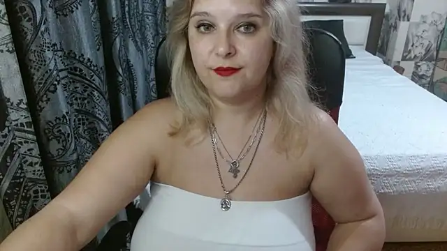 Snapshot of Boolochka chatting on July 2026 07:24:01 PM Boolochka online show from July 2026 07:24:01 PM