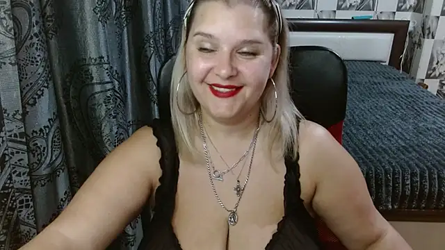 Snapshot of Boolochka chatting on July 2026 07:52:01 PM Boolochka online show from July 2026 07:52:01 PM