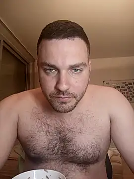 Snapshot of PowerToes chatting on May 2026 02:33:02 PM PowerToes online show from May 2026 02:33:02 PM