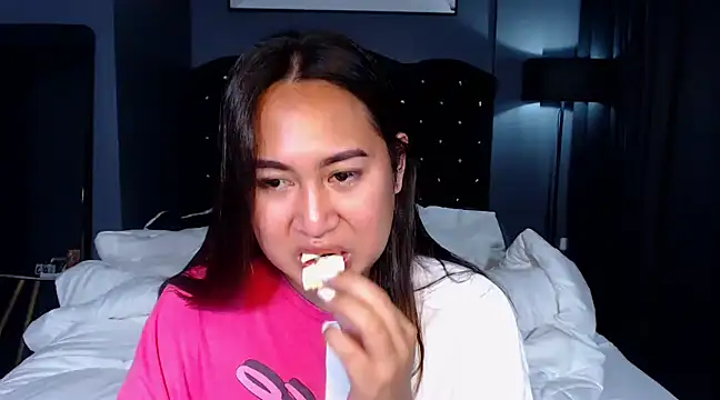 HOTTESTCANDYTS online show from March 2025 08:43:02 PM