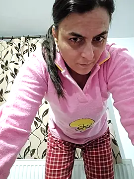 IsabelleCraft online show from February 2026 11:30:02 PM