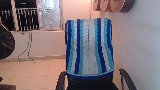 Snapshot of Smoke_trip_Alicia chatting on January 2026 10:19:01 AM Smoke trip Alicia online show from January 2026 10:19:01 AM