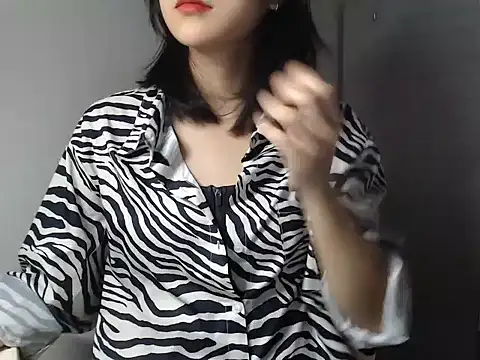 Snapshot of Bigg_Pussyy_Catt chatting on December 2024 08:45:02 AM Bigg Pussyy Catt online show from December 2024 08:45:02 AM