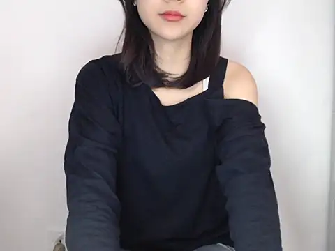 Snapshot of Bigg_Pussyy_Catt chatting on February 2025 06:01:02 AM Bigg Pussyy Catt online show from February 2025 06:01:02 AM