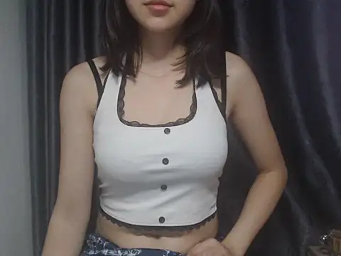 Snapshot of Bigg_Pussyy_Catt chatting on March 2025 08:42:02 AM Bigg Pussyy Catt online show from March 2025 08:42:02 AM