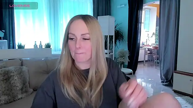 Libby Nora online show from January 2025 10:12:02 AM