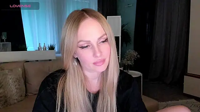 Libby Nora online show from February 2025 03:09:01 PM