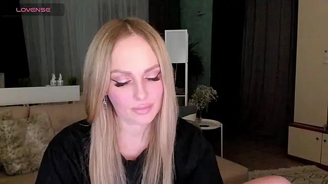 Libby Nora online show from February 2025 04:56:02 PM