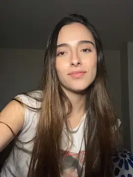 swrennn19 online show from February 2025 11:30:01 PM