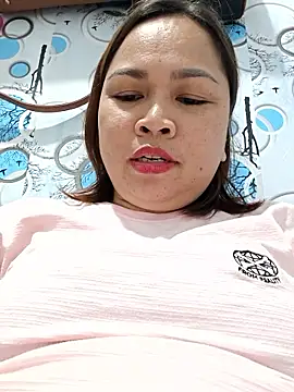 XXLorie 02 online show from January 2026 02:47:02 AM