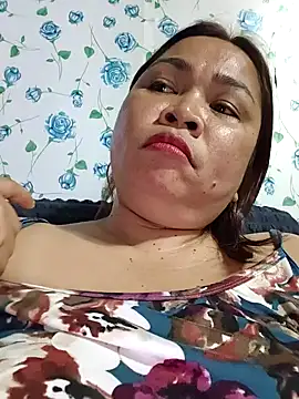 Snapshot of XXLorie_02 chatting on March 2026 02:32:01 PM XXLorie 02 online show from March 2026 02:32:01 PM