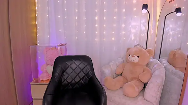 AmyDavis  online show from October 2025 11:46:01 PM