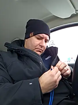 Andrew1900529 online show from January 2026 12:19:01 PM