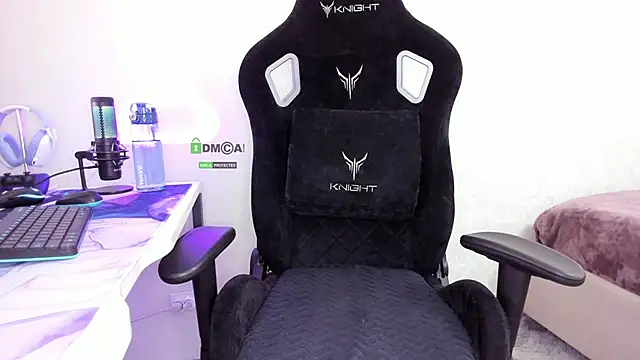 Snapshot of SkyqueenI chatting on February 2026 07:34:01 AM SkyqueenI online show from February 2026 07:34:01 AM