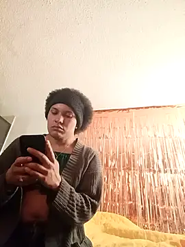 LUNAdeMARTE online show from November 2025 09:09:01 PM