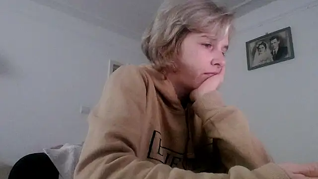 SexxyLety online show from November 2025 07:29:02 AM