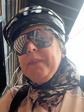 emma tour online show from October 2025 03:18:02 PM